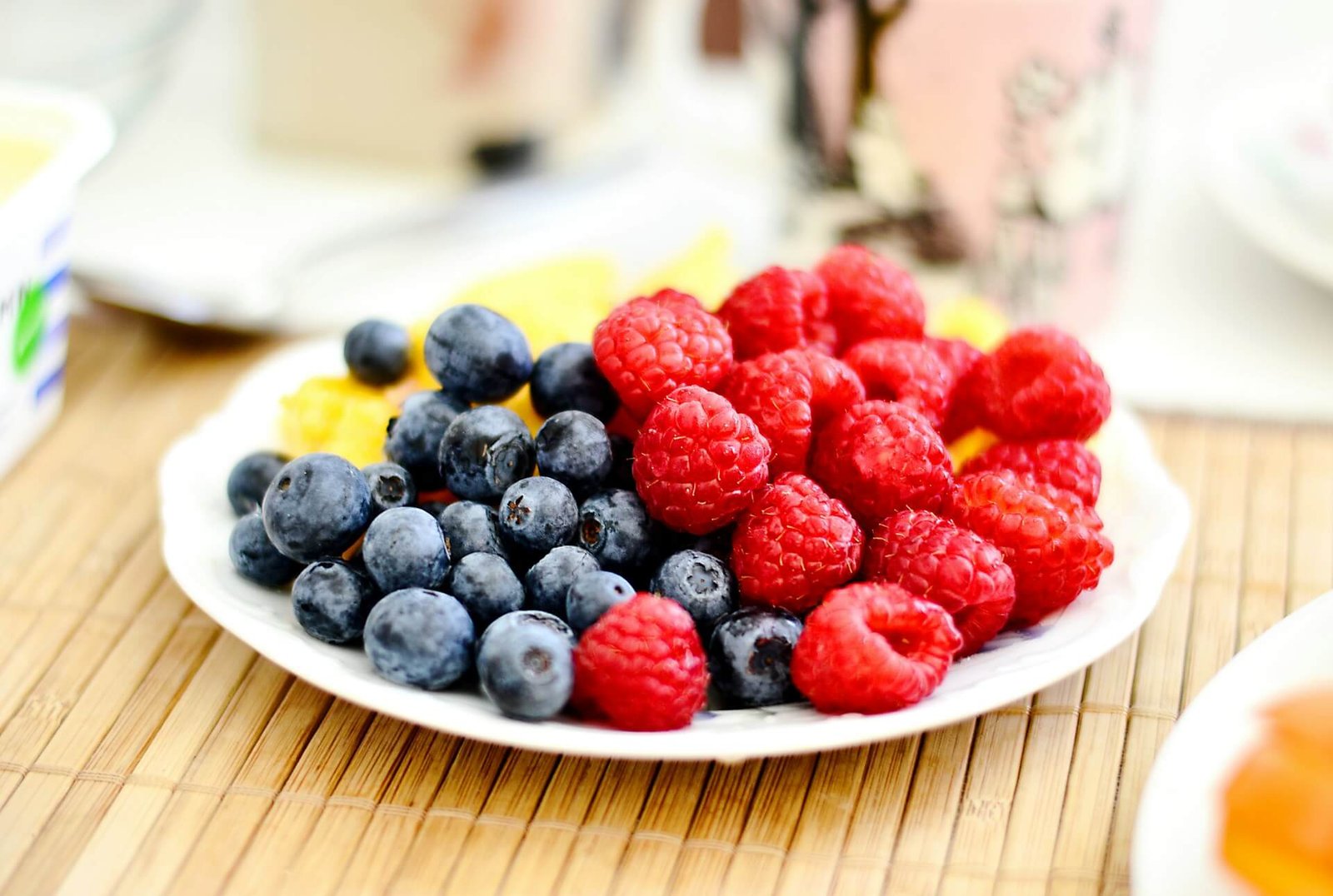 An image showing fruits on a plate.