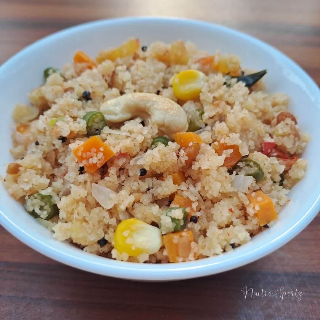 An image of suji upma recipe in a bowl.